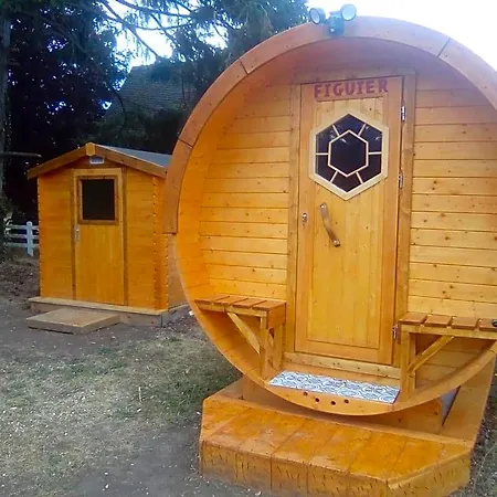 Bed & Breakfast Les Tonneaux De L'eure Insolite *